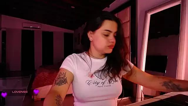 MissPuchi from StripChat