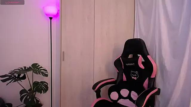 MissPuchi from StripChat