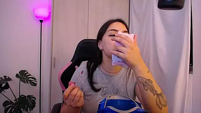 MissPuchi from StripChat