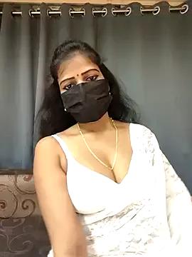 Misss-julli from StripChat is Freechat
