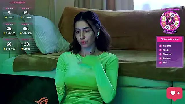 MissScarlettXO from StripChat