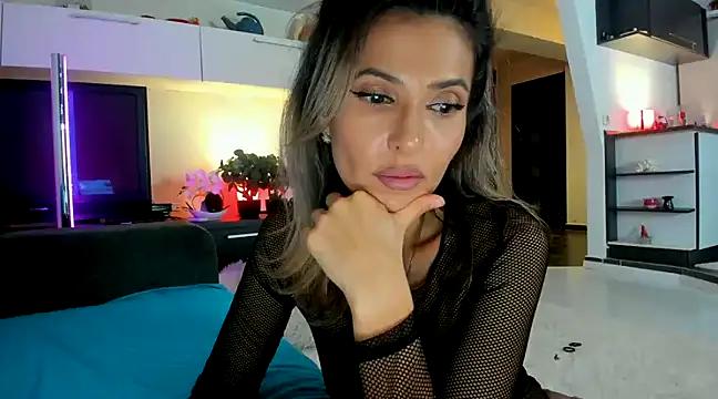 MissSmiley26 from StripChat