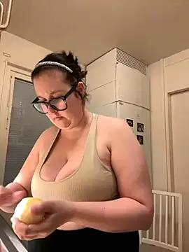 Misssmilf from StripChat