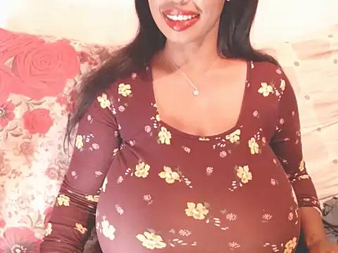 MissTits from StripChat