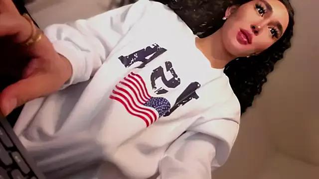 MissValentinaJohnson from StripChat is Freechat