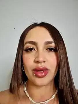 Missvaleriewells from StripChat