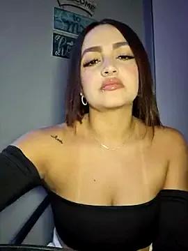 Missvaleriewells from StripChat
