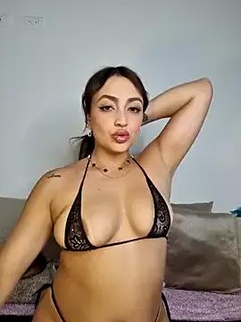 Missvaleriewells from StripChat is Freechat