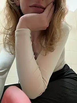Missy_baby from StripChat