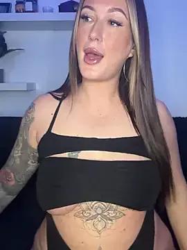 Missy_Sinsxx from StripChat is Freechat