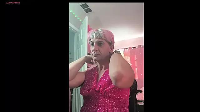 mistiblaze from StripChat is Freechat