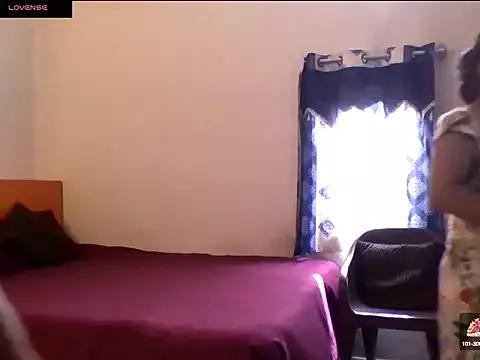 Mitale_S9TEEN from StripChat is Freechat