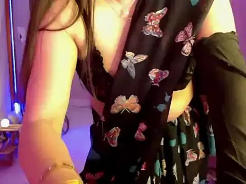 Mitikaa from StripChat