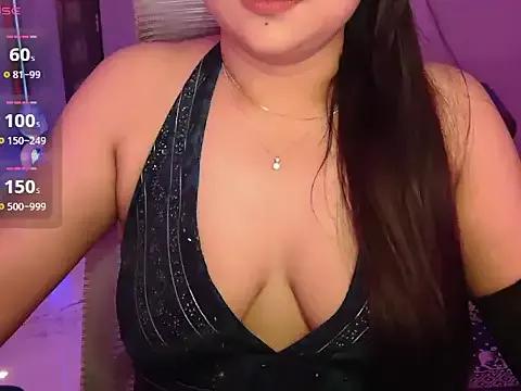 Mitikaa from StripChat