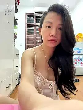 Miumieu from StripChat