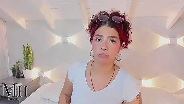 MizzHell from StripChat