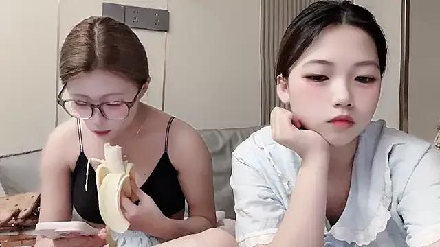 MM_YY_SS from StripChat