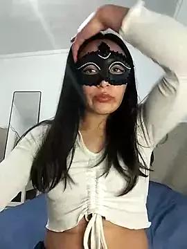 MmaskedMel from StripChat