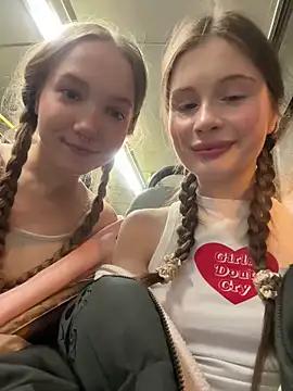 mmelicious from StripChat