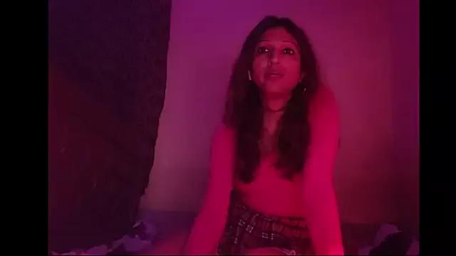 MmmMonikaBabie from StripChat