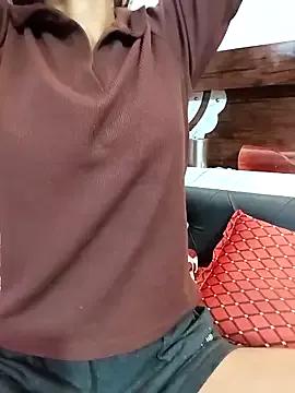 Photos of Mohnicut from StripChat is Freechat