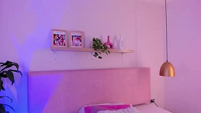 moll1e_ from StripChat