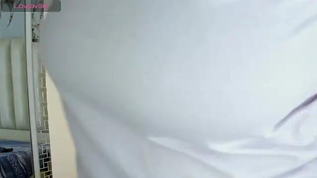 mollieblue69 from StripChat