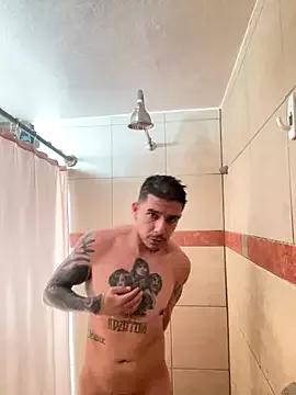 Molly1993rrrrrrrf from StripChat is Freechat