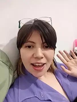 molly_pop from StripChat
