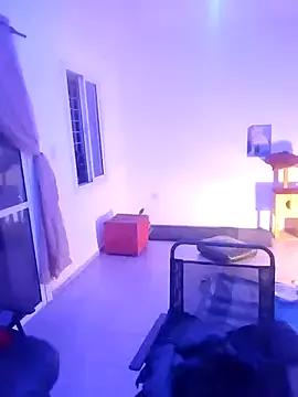 molly_pop from StripChat