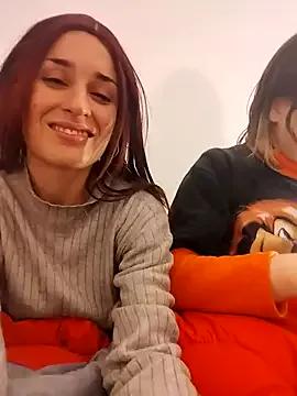 molly_pop from StripChat