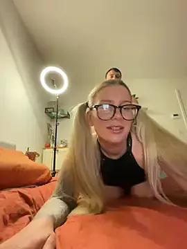 Molly_slayy from StripChat