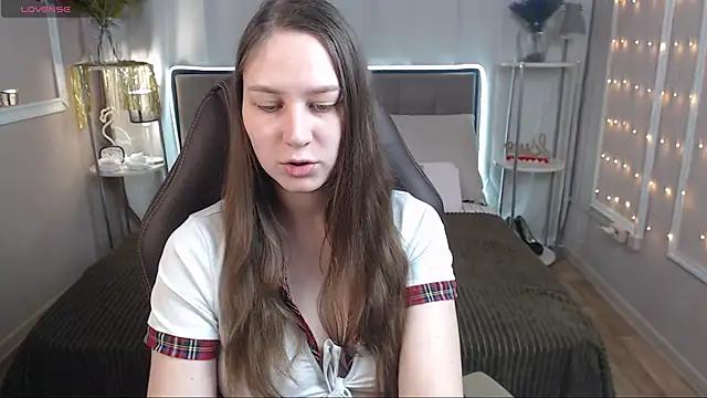 MollyBrams from StripChat