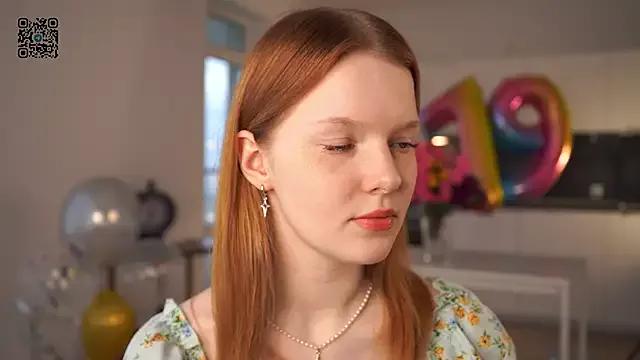 MollyBushh from StripChat