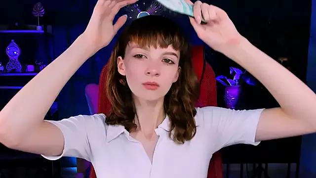 MollyJiggles from StripChat is Freechat