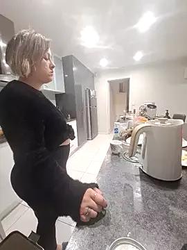 mollymay69 from StripChat is Freechat