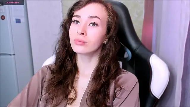 MollyMiles from StripChat