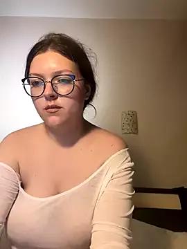MollySantana8 from StripChat