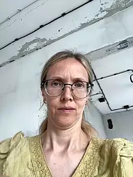 MollyStory from StripChat