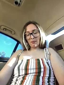 mollyxxx from StripChat