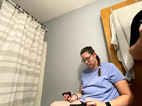 Mommasaurrex from StripChat