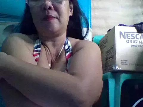 mommasexy29 from StripChat