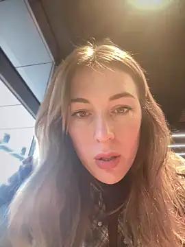 MommmyYummy from StripChat