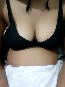 MOMMY-YOUR from StripChat is Freechat