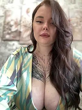 MommyDimitrescu_ from StripChat