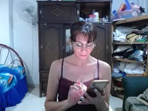 mommysexy16 from StripChat
