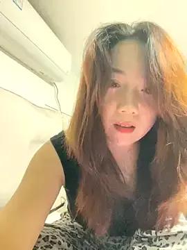 Momo-9988 from StripChat