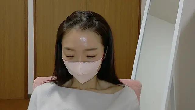 momochan88 from StripChat