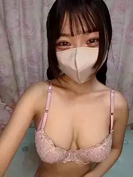 MOMOxxx from StripChat