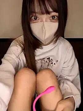 MOMOxxx from StripChat